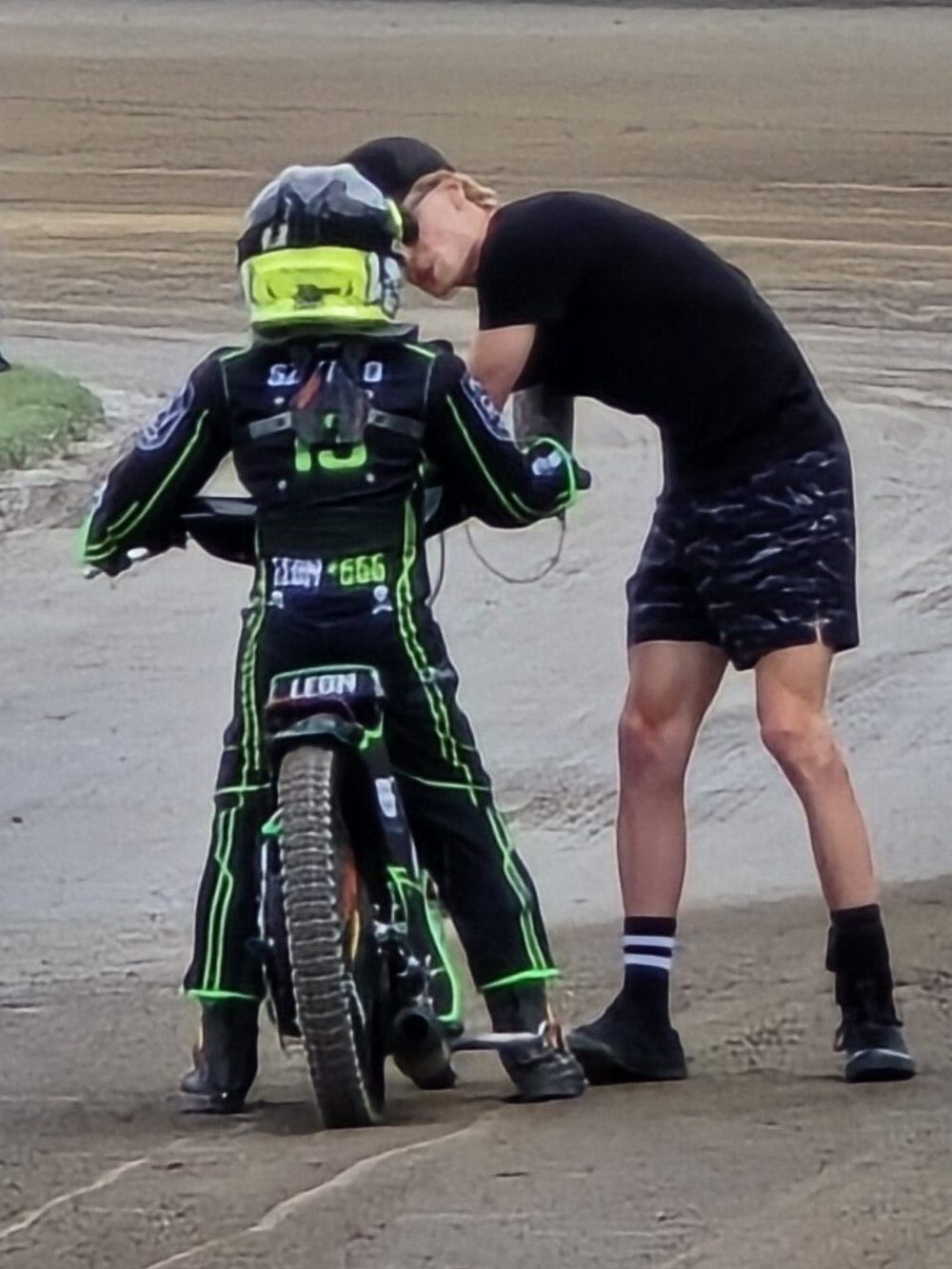 leon szydło patrick hansen